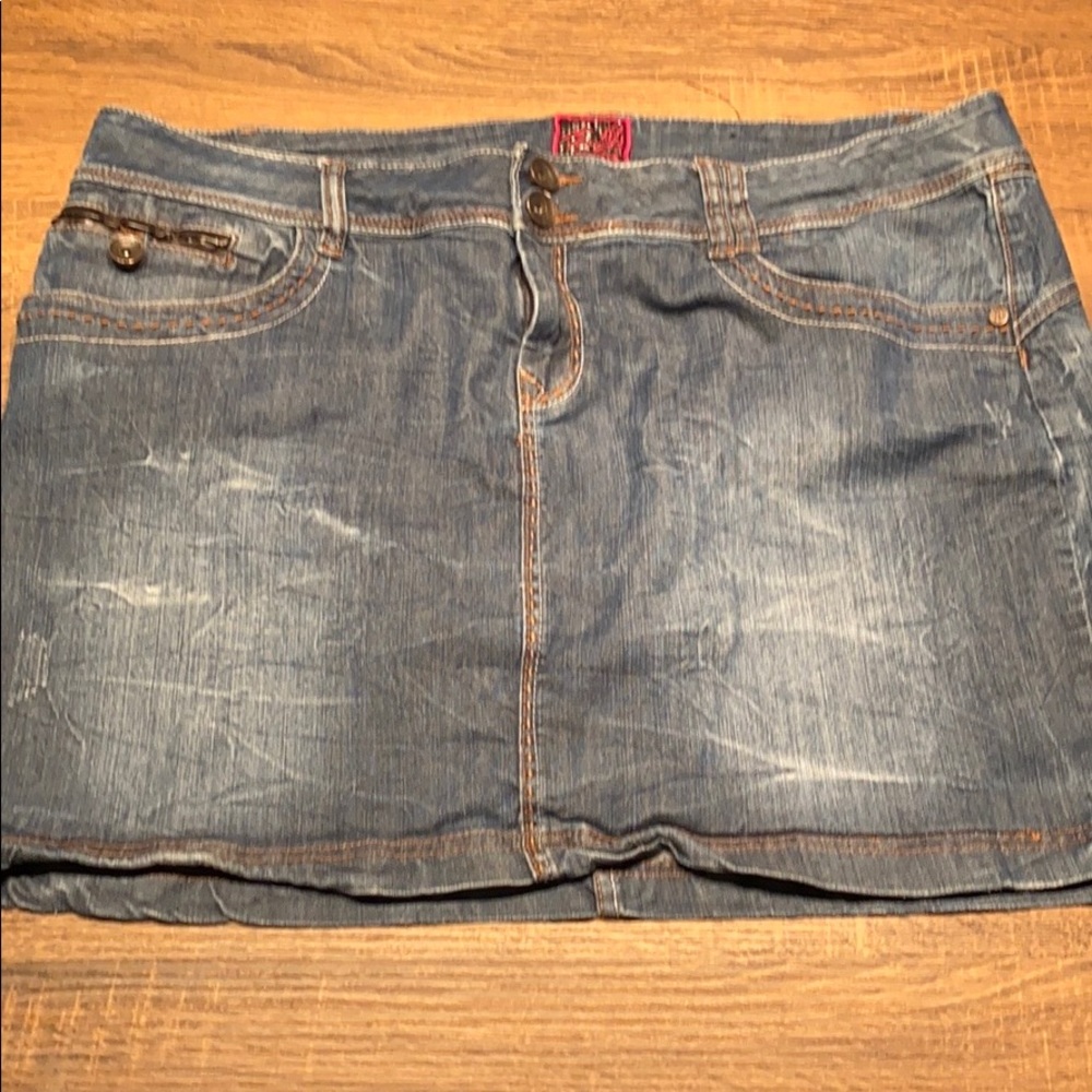 Denim skirt